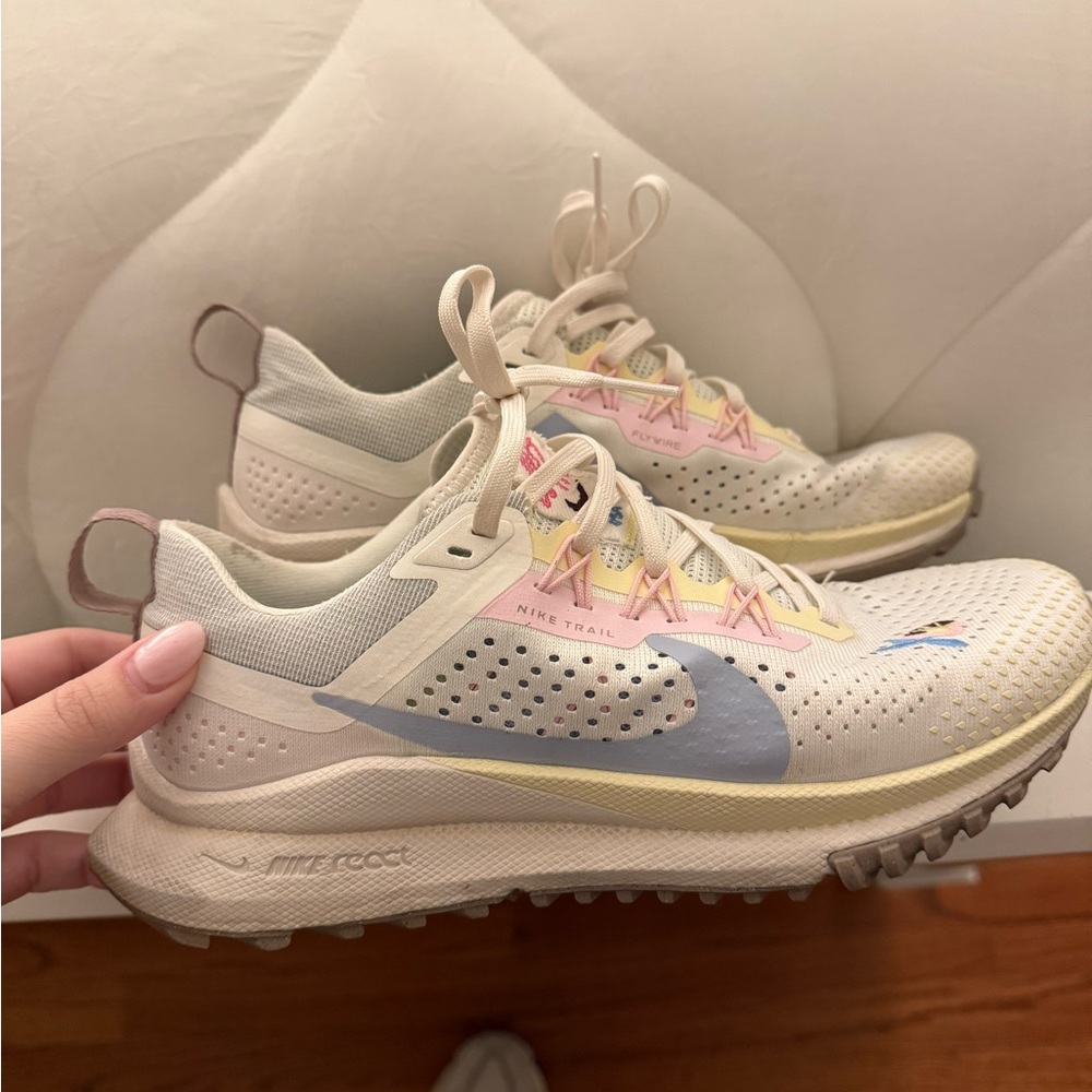 Nike Women's Trail Running Shoes - Cream and Blue